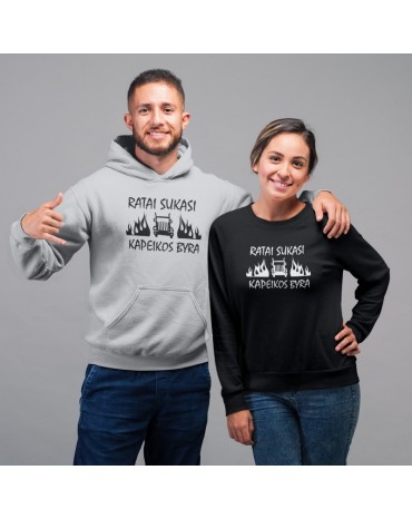 Džemperis su užrašu "Ratai...