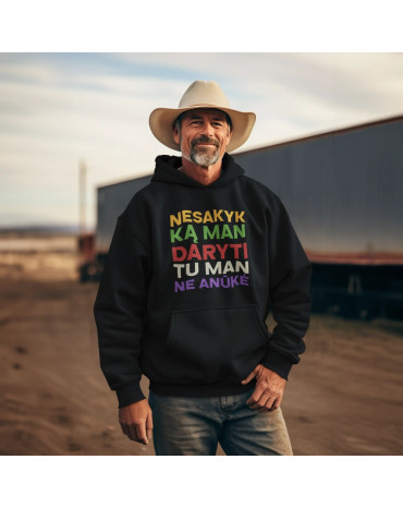 Džemperis su užrašu...