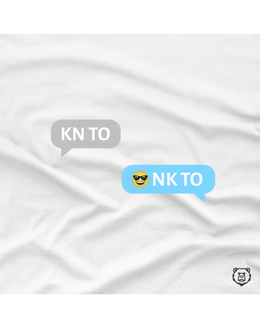 Džemperis su užrašu "Kn to...